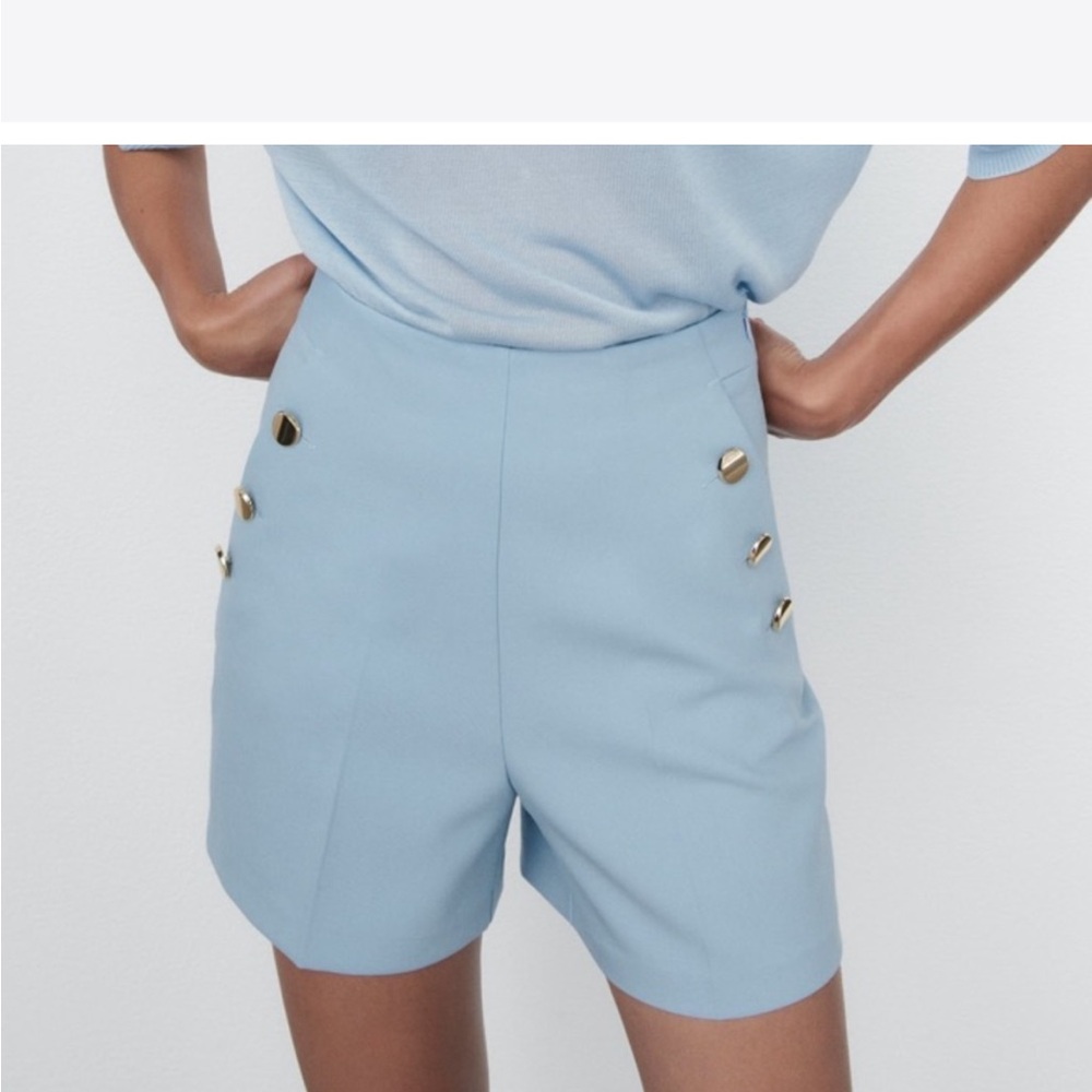 Shorts light blue, size S